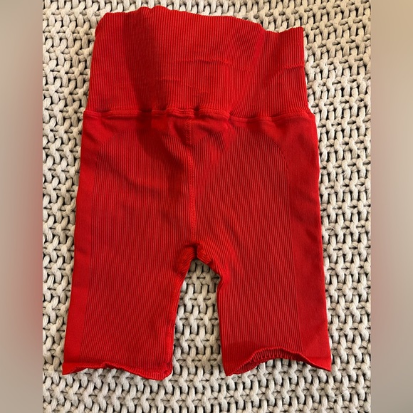 NWOT Free People Movement Biker Shorts - Picture 4 of 5